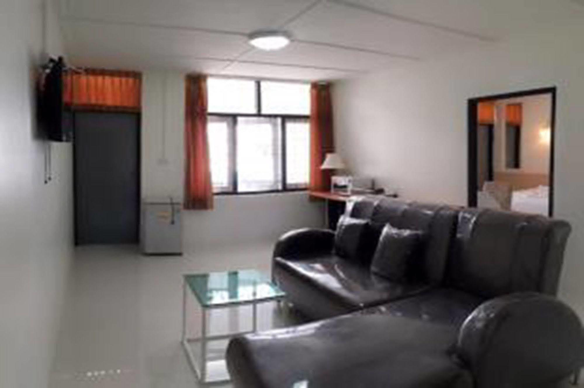 The Train Hotel Hatyai Hat Yai Exterior foto
