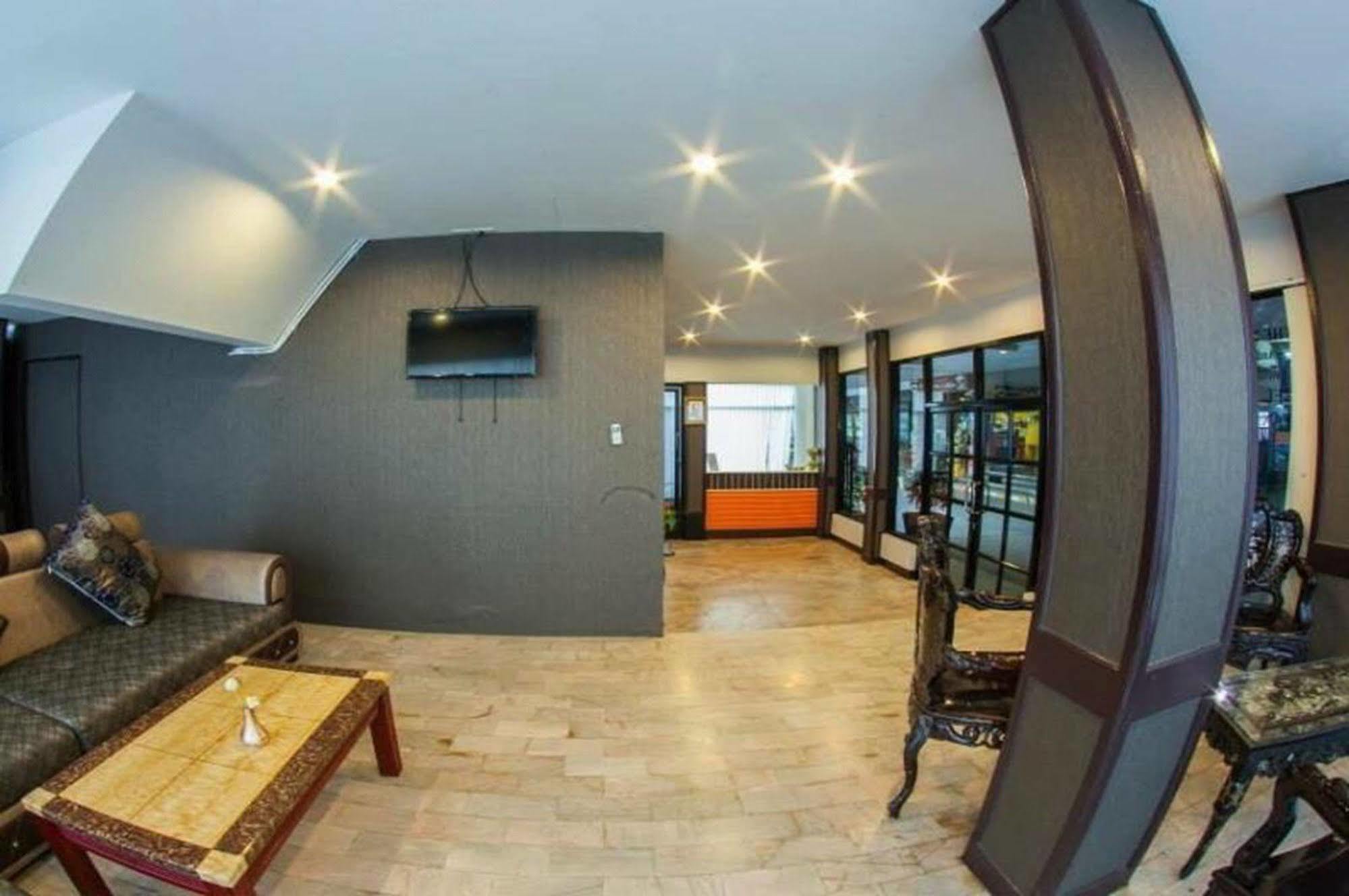 The Train Hotel Hatyai Hat Yai Exterior foto